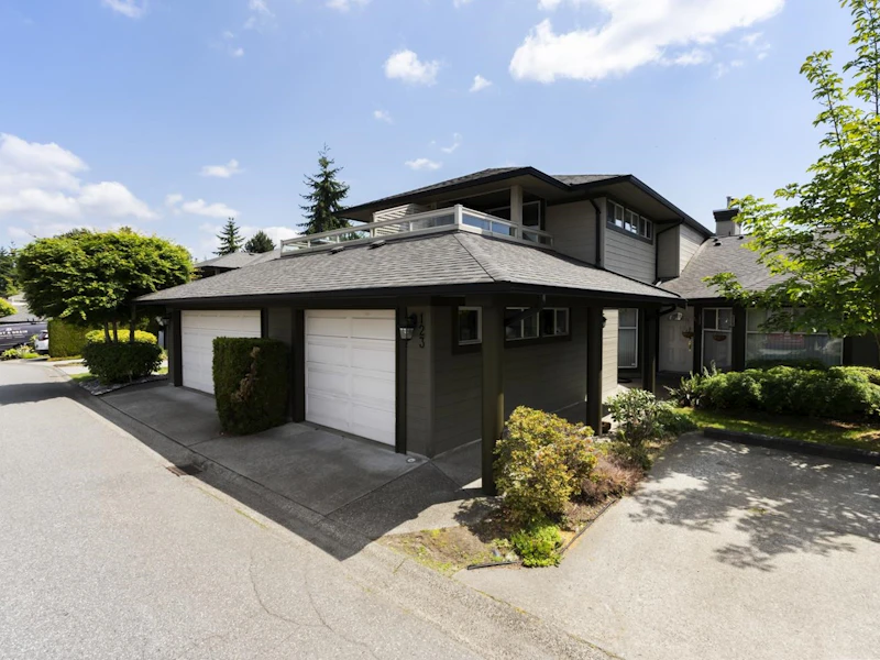 123 - 16080 82nd Avenue, Surrey BC V4N 0N6