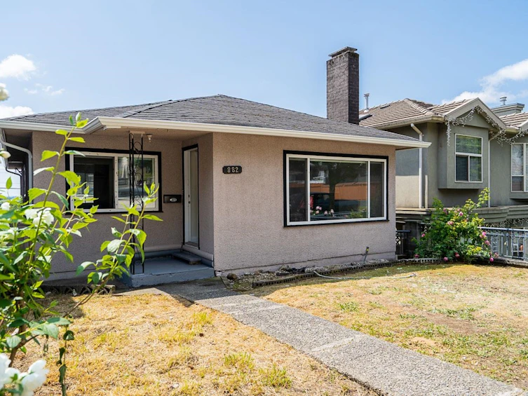 882 E 63rd Avenue, Vancouver, BC, V5X 2K8