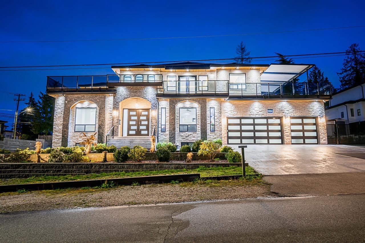 9884 121 Street, Surrey, BC, V3V 4K1
