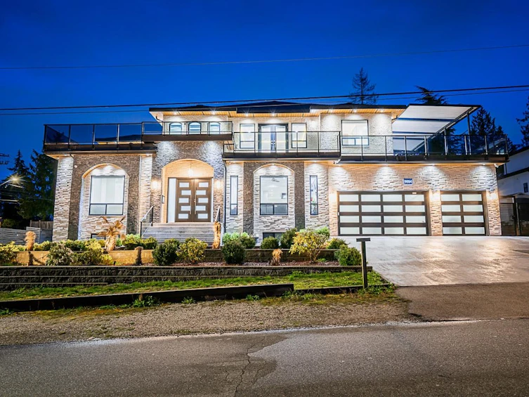 9884 121 Street, Surrey, BC, V3V 4K1