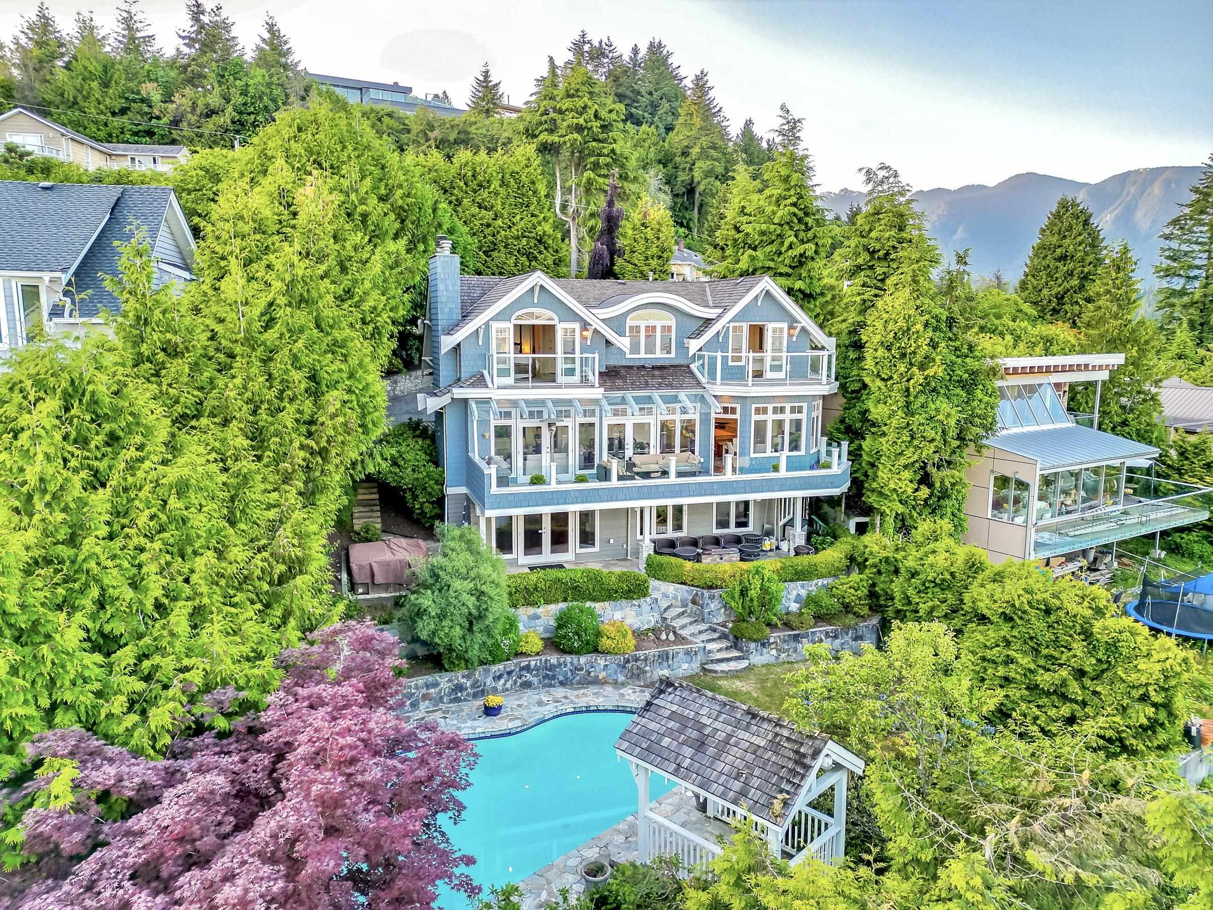 868 Younette Drive, West Vancouver, BC, V7T 1S9