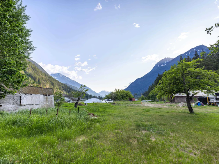 9510 Pemberton Portage Road, Pemberton, BC, V0N 1L0