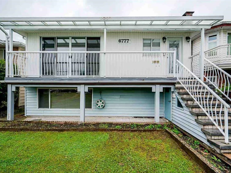 6777 Kerr Street, Vancouver, BC, V5S 3C7