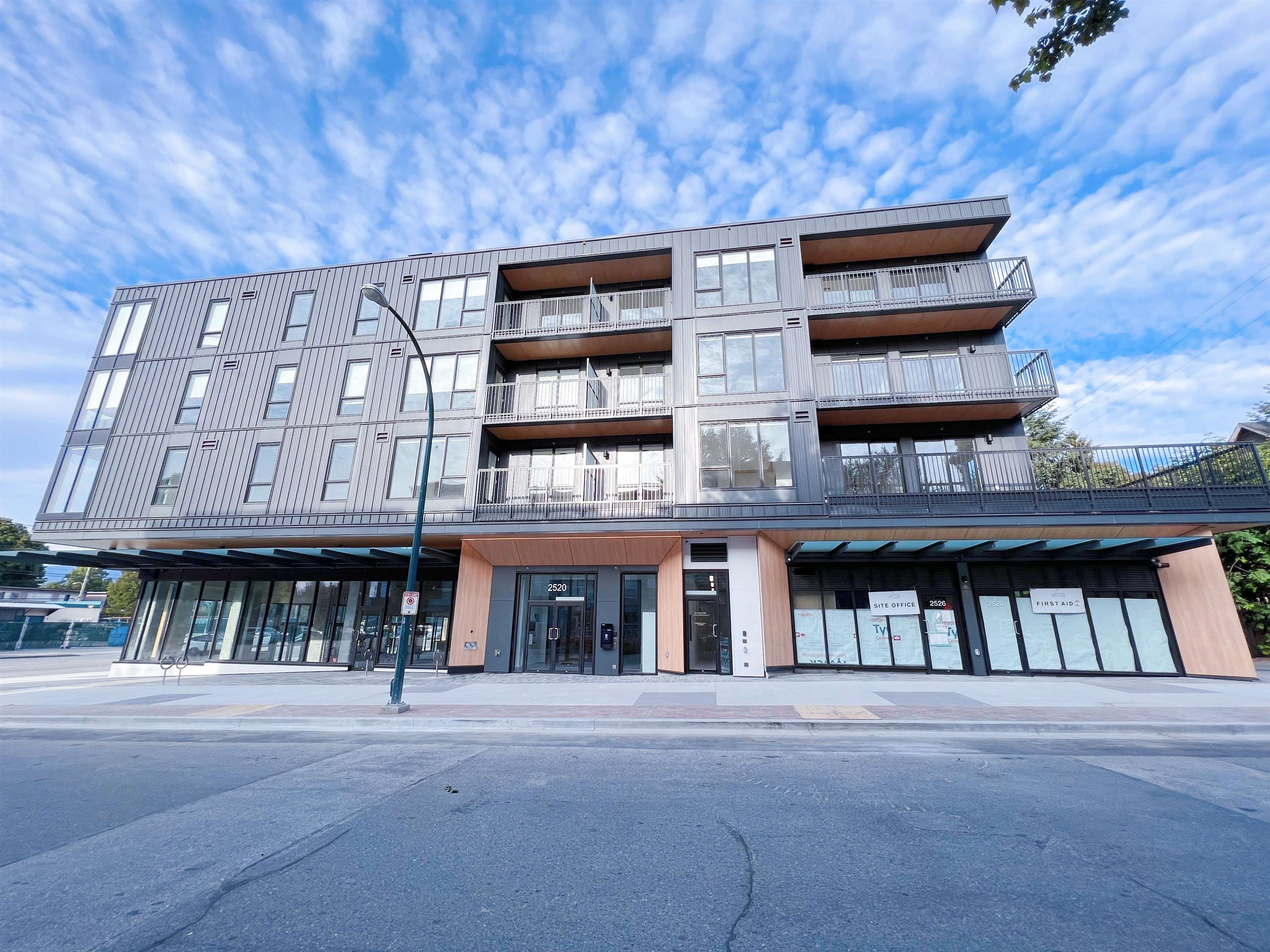 223-2520 Guelph Street, Vancouver, BC, V5T 3P5
