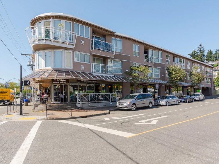 312-1119 Vidal Street, Surrey, BC, V4B 3T4