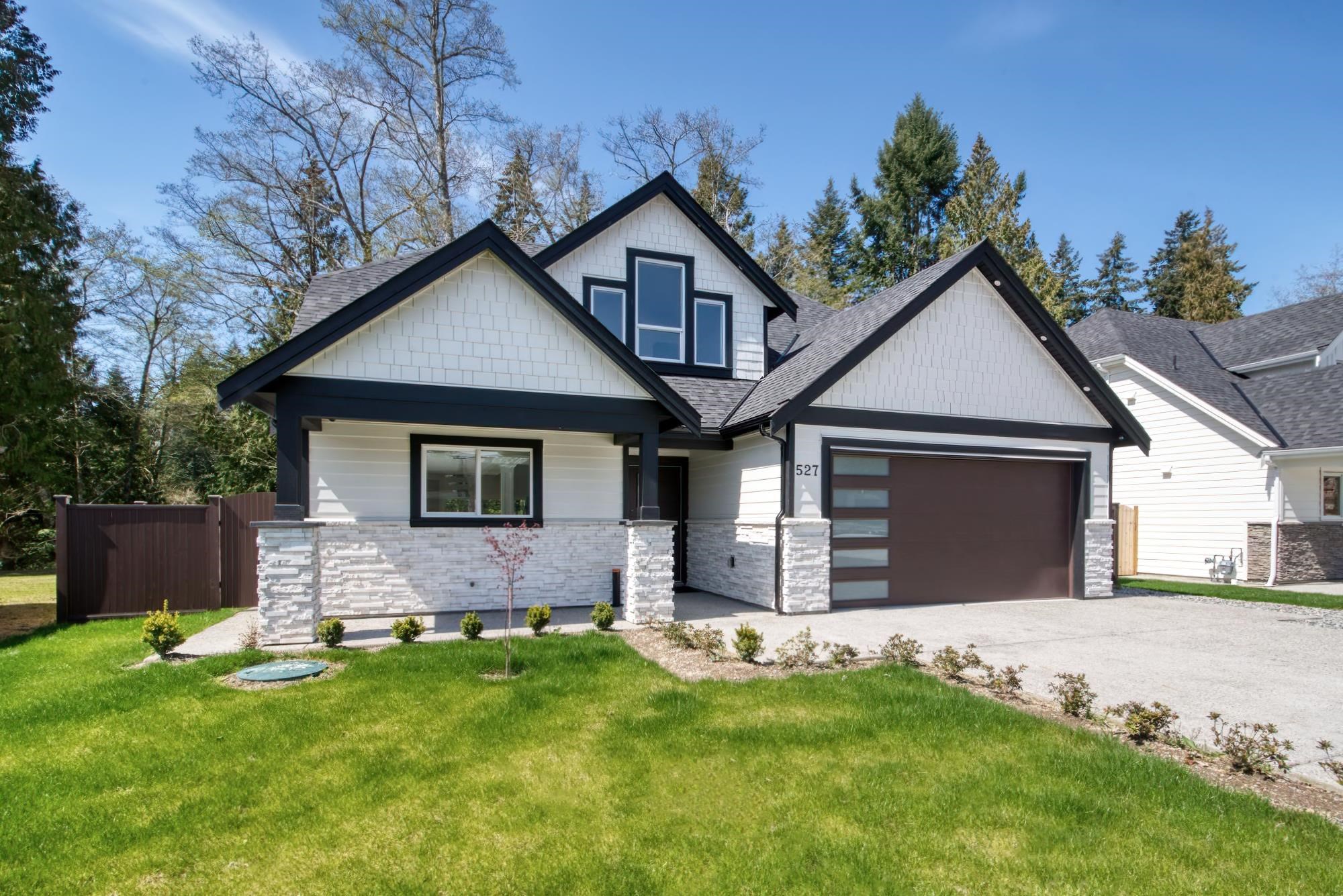 527 Jordan Way, Gibsons, BC, V0N 1V5