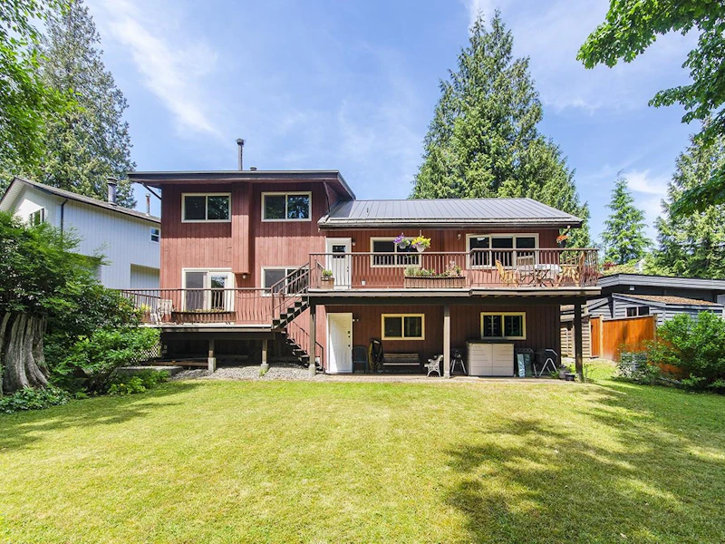 4263 Golf Drive, North Vancouver BC V7G 2A2