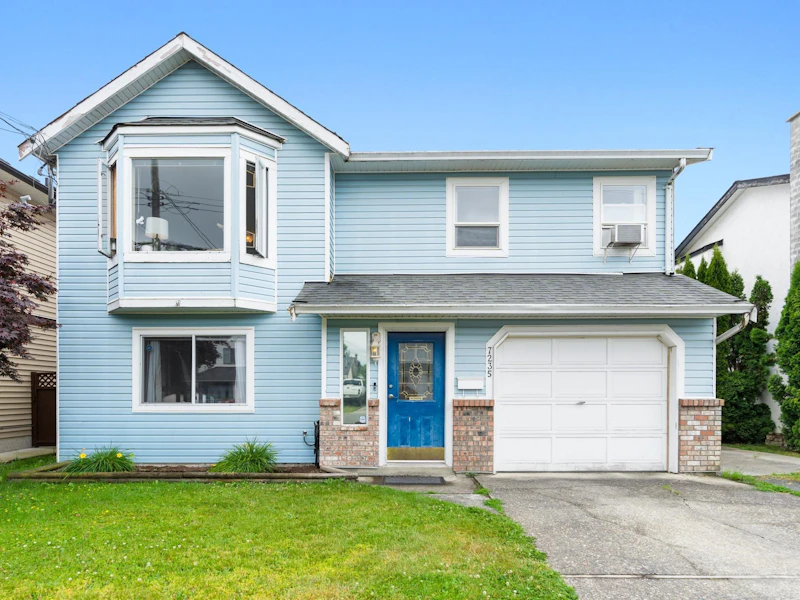7235 Richardson Avenue, Chilliwack BC V2R 1H2