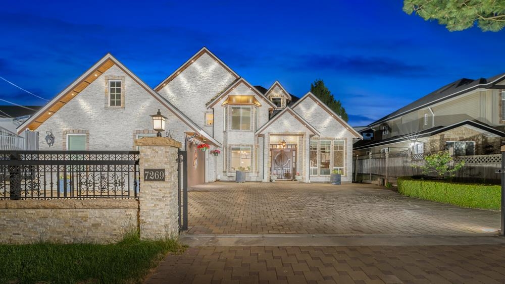 7269 131a Street, Surrey, BC, V3W 4K1