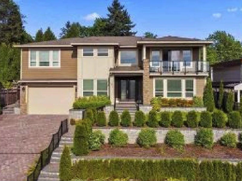 257 Montgomery Street, Coquitlam BC V3K 5E9