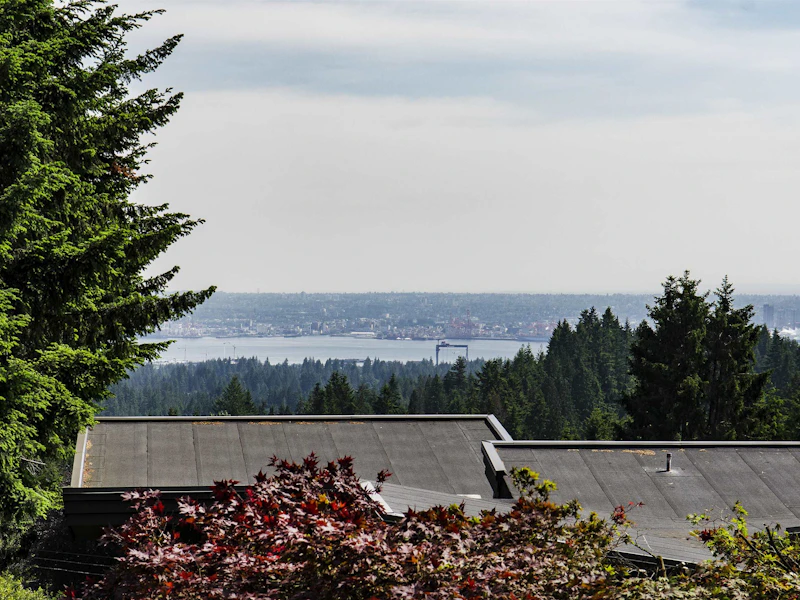 67 Bonnymuir Drive, West Vancouver BC V7S 1L1