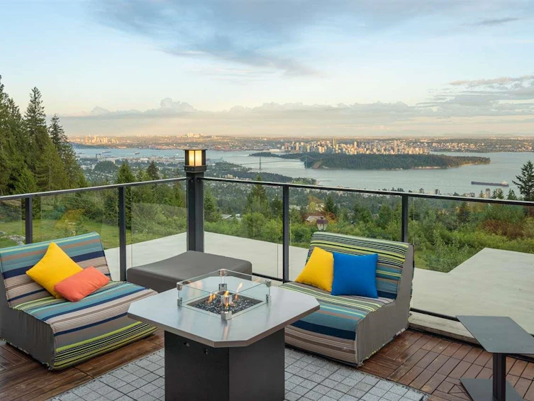 302-2275 Twin Creek Place, West Vancouver, BC, V7S 3K4
