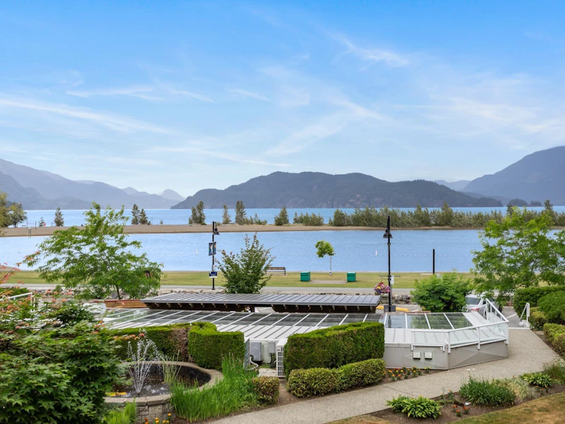 209 - 328 Esplanade Avenue, Harrison Hot Springs BC V0M 1A3