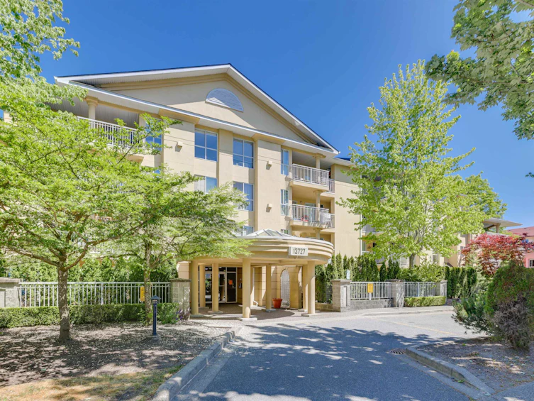 308-13727 74 Avenue, Surrey, BC, V3W 0M7