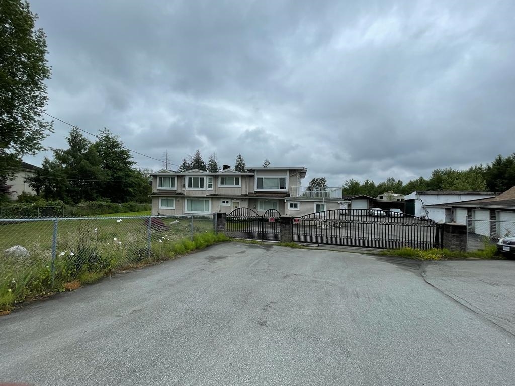21700 River Road, Richmond, BC, V6V 1M4