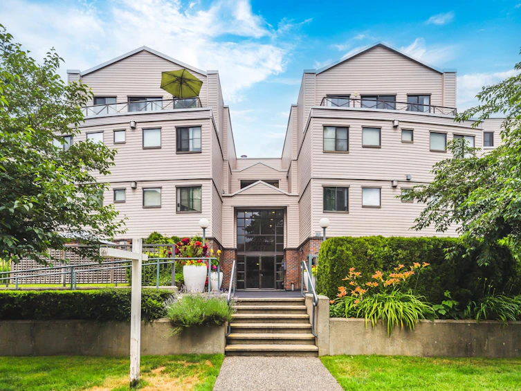 312-2357 Whyte Avenue, Port Coquitlam, BC, V3C 2A3