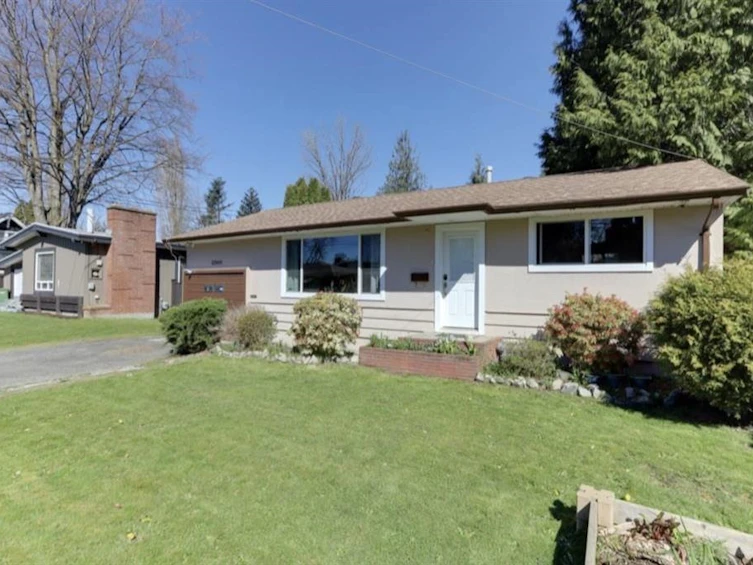33969 Victory Boulevard, Abbotsford, BC, V2S 1S8