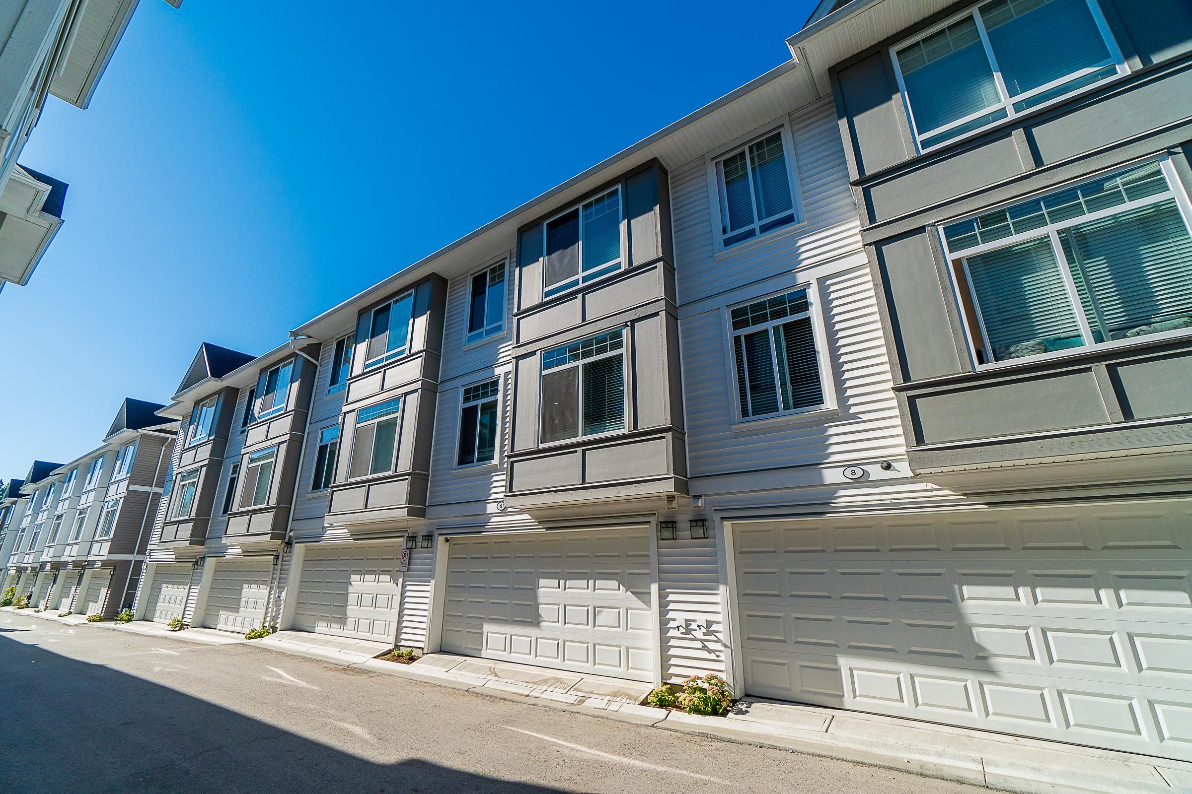 9-11267 133 Street, Surrey, BC, V3R 0E3