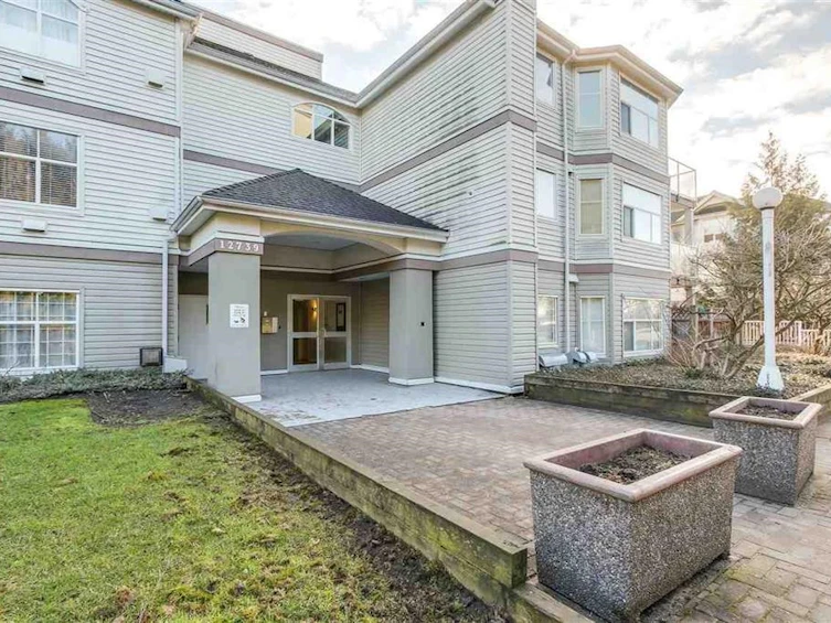 207-12739 72 Avenue, Surrey, BC, V3W 2M7