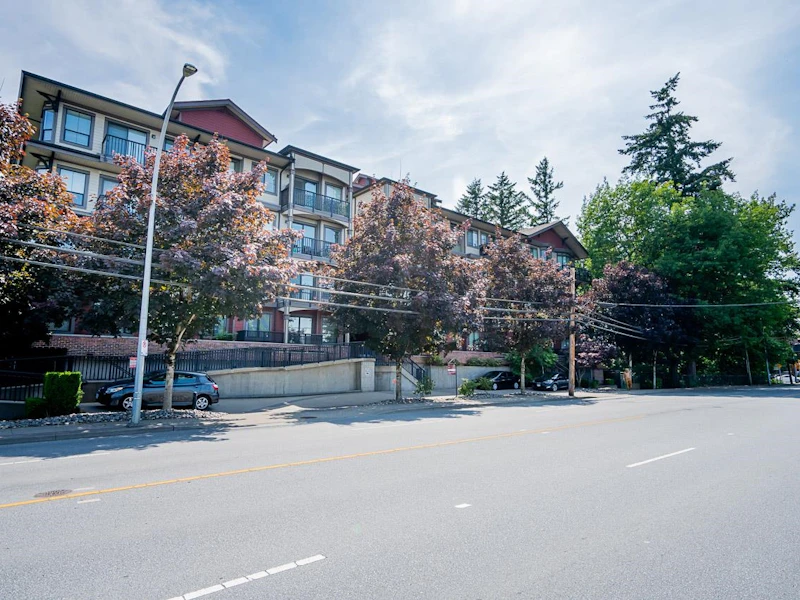 302 - 19830 56th Avenue, Langley BC V3A 0A5