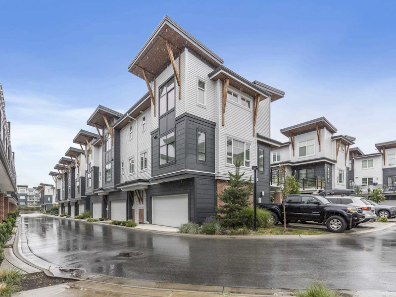 17 - 22128 48a Avenue, Langley BC