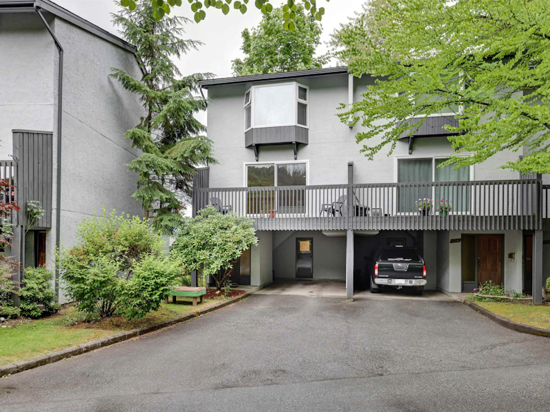 176 James Road, Port Moody BC V3H 2S4