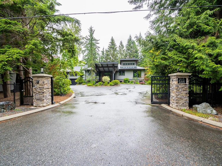 24555 44 Avenue, Langley, BC, V2Z 2L6