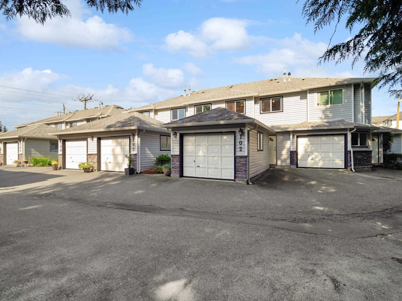 102 - 9507 208th Street, Langley BC V1M 2Z1