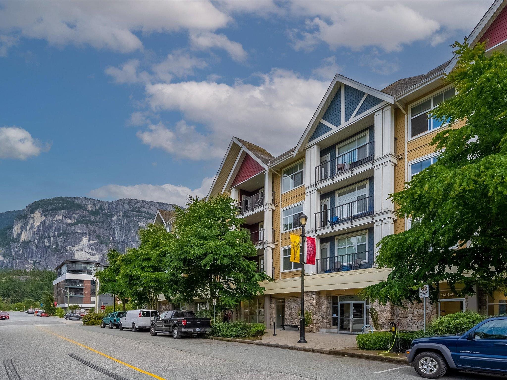 209-1336 Main Street, Squamish, BC, V8B 0R2