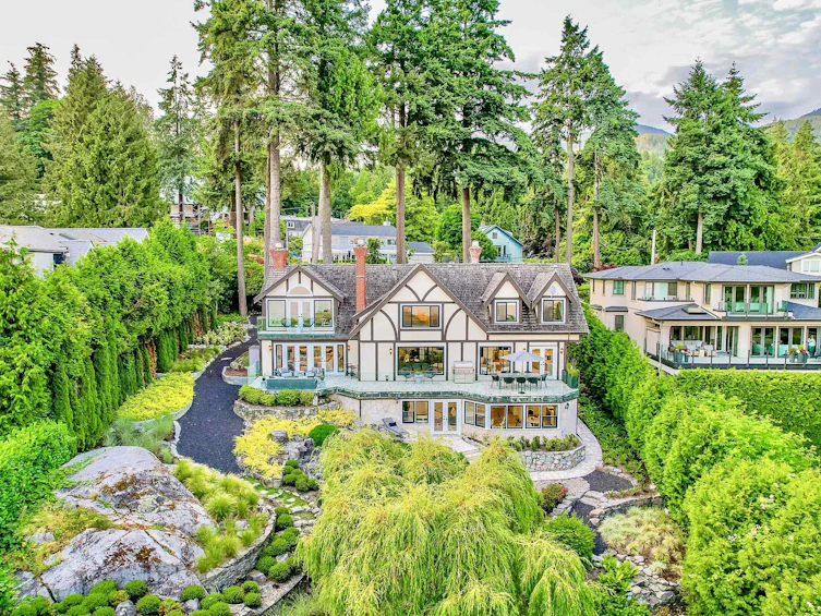 4444 Stone Crescent, West Vancouver, BC, V7W 1B7