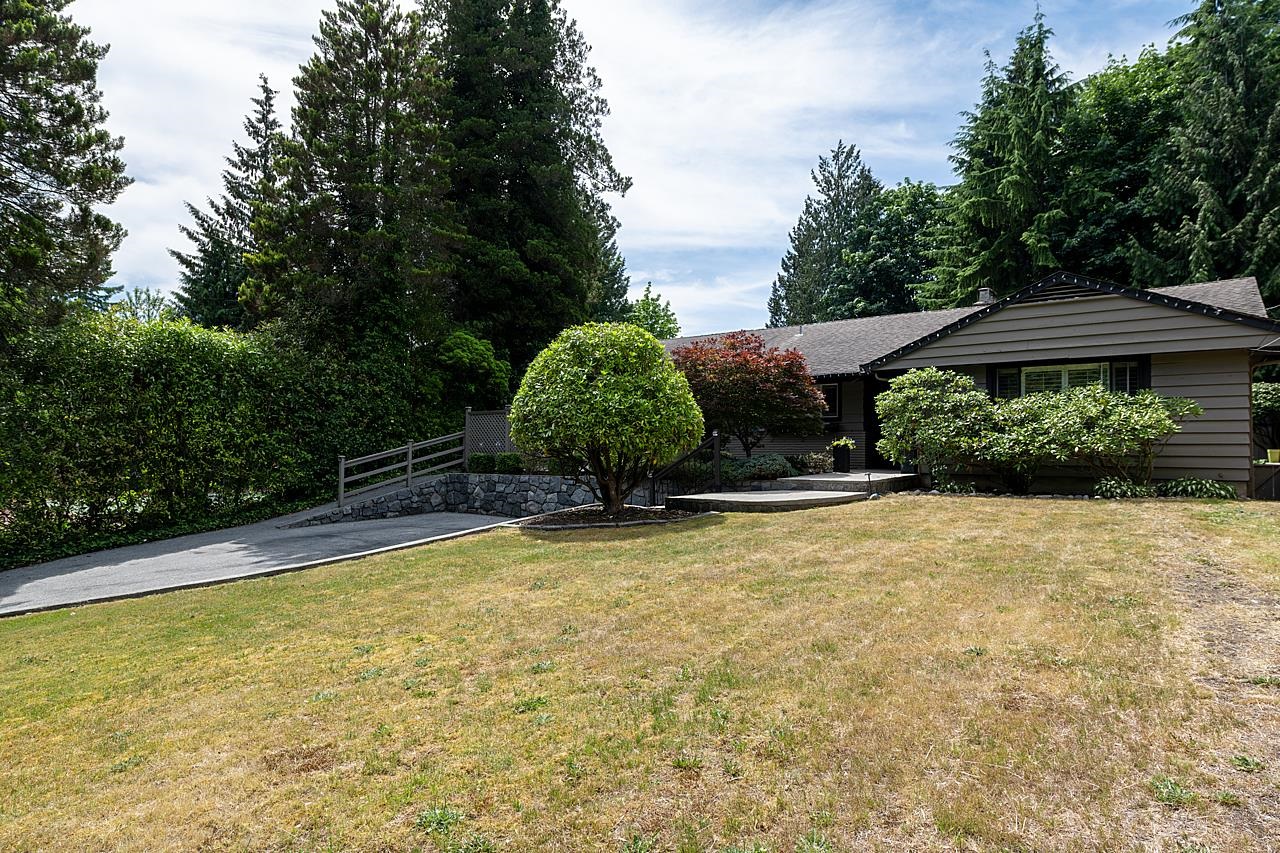 3039 Bewicke Avenue, North Vancouver, BC, V7N 4B7