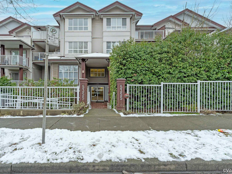 106-5355 Boundary Road, Vancouver, BC, V5R 6G2
