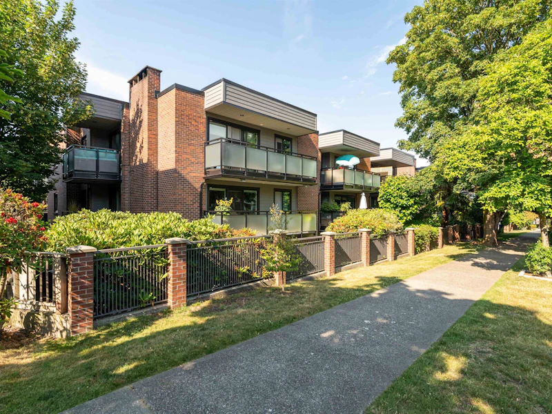111 - 2255 York Avenue, Vancouver BC V6K 1C5