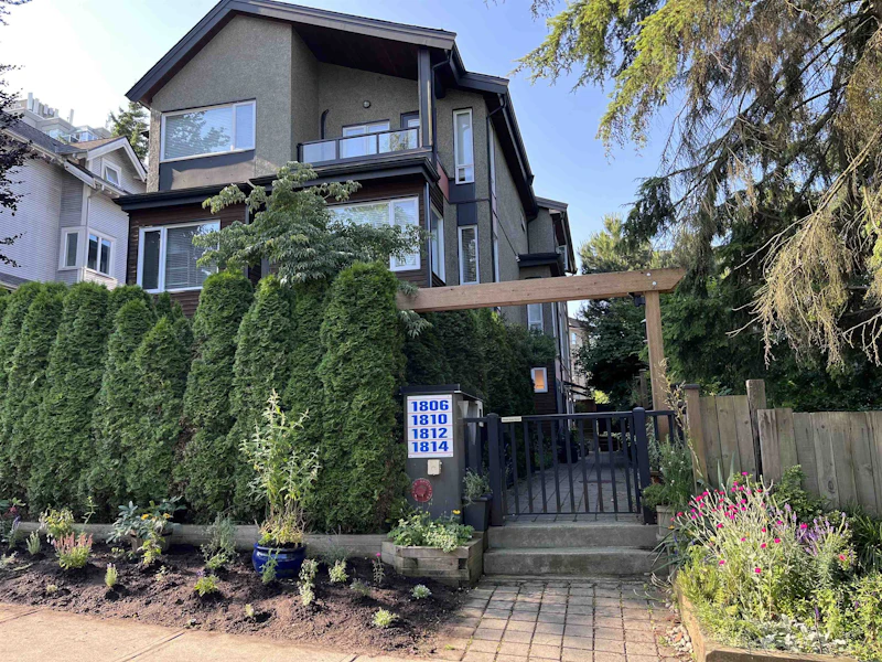 1812 E Pender Street, Vancouver BC V5L 1W7