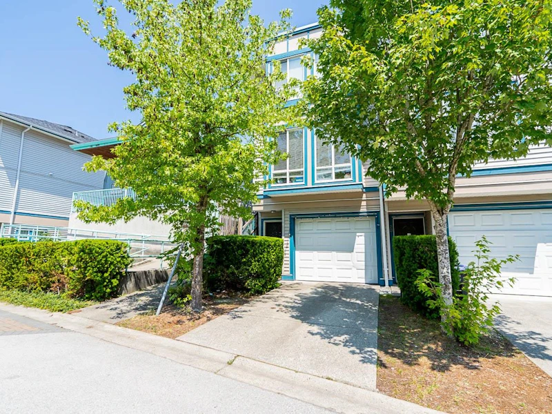 21 - 13899 Laurel Drive, Surrey BC V3T 0E3