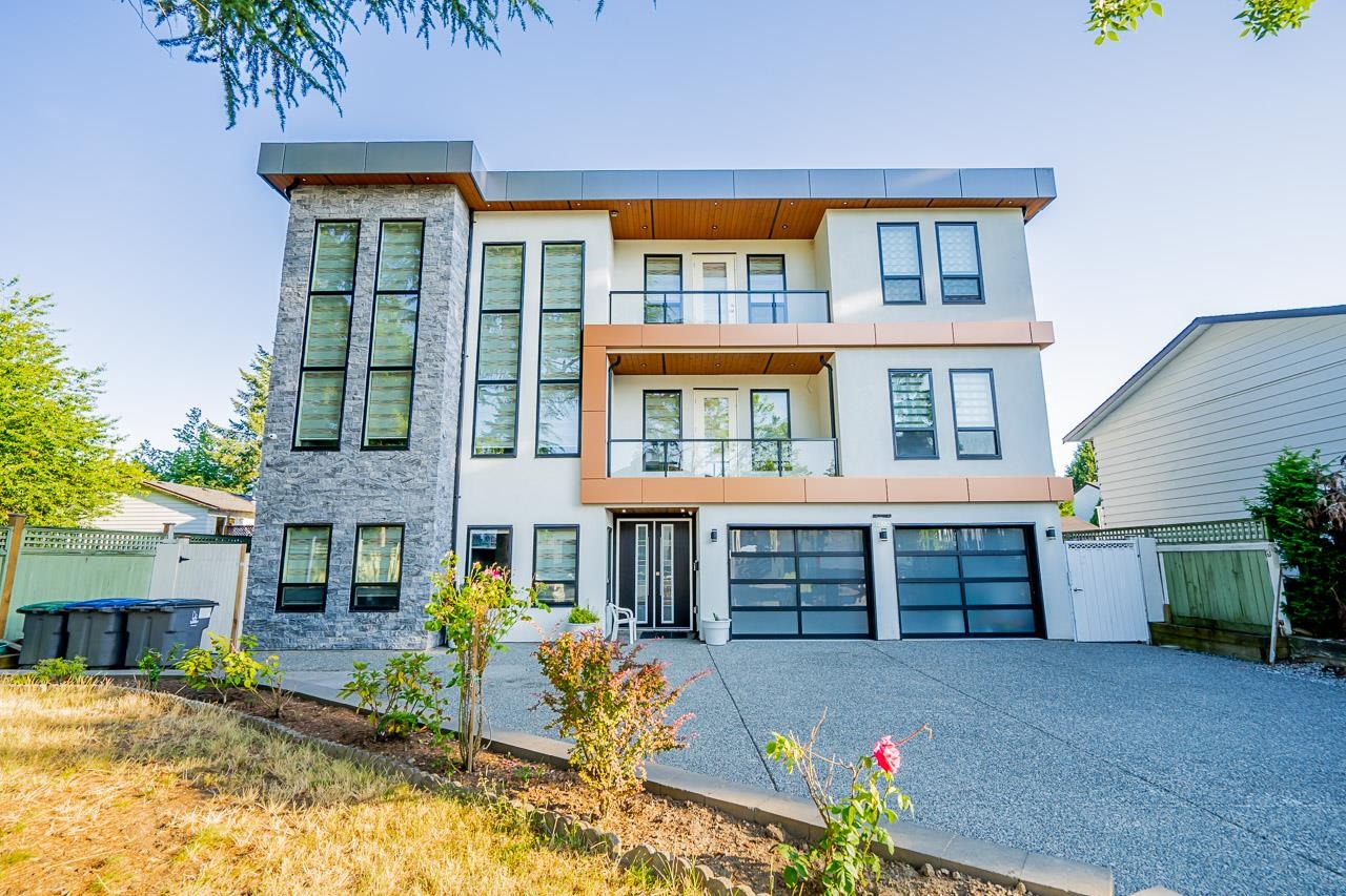 12880 69 Avenue, Surrey, BC, V3W 6W4