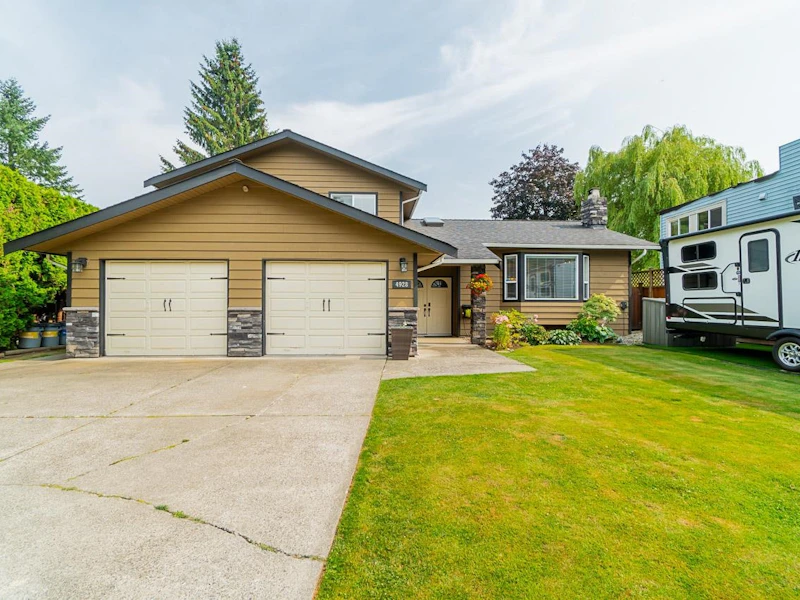 4928 198b Street, Langley BC V3A 6L4