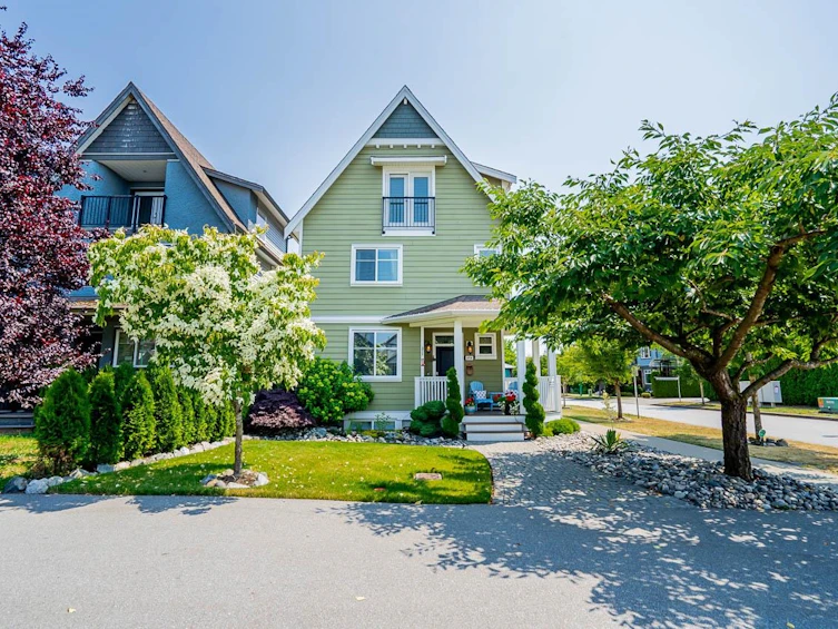 6954 192 Street, Surrey, BC, V4N 6K4