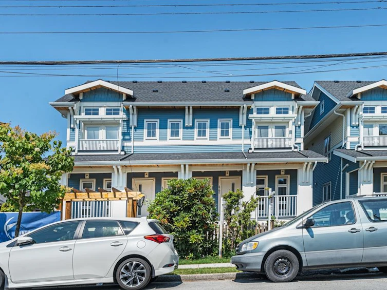 4785 Slocan Street, Vancouver, BC, V5R 2A2