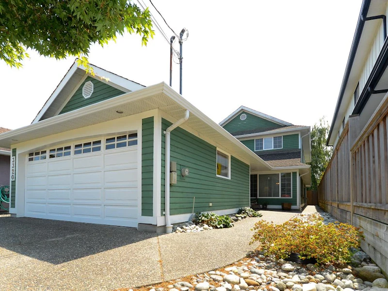 3320 Broadway Street, Richmond BC V7E 2X5