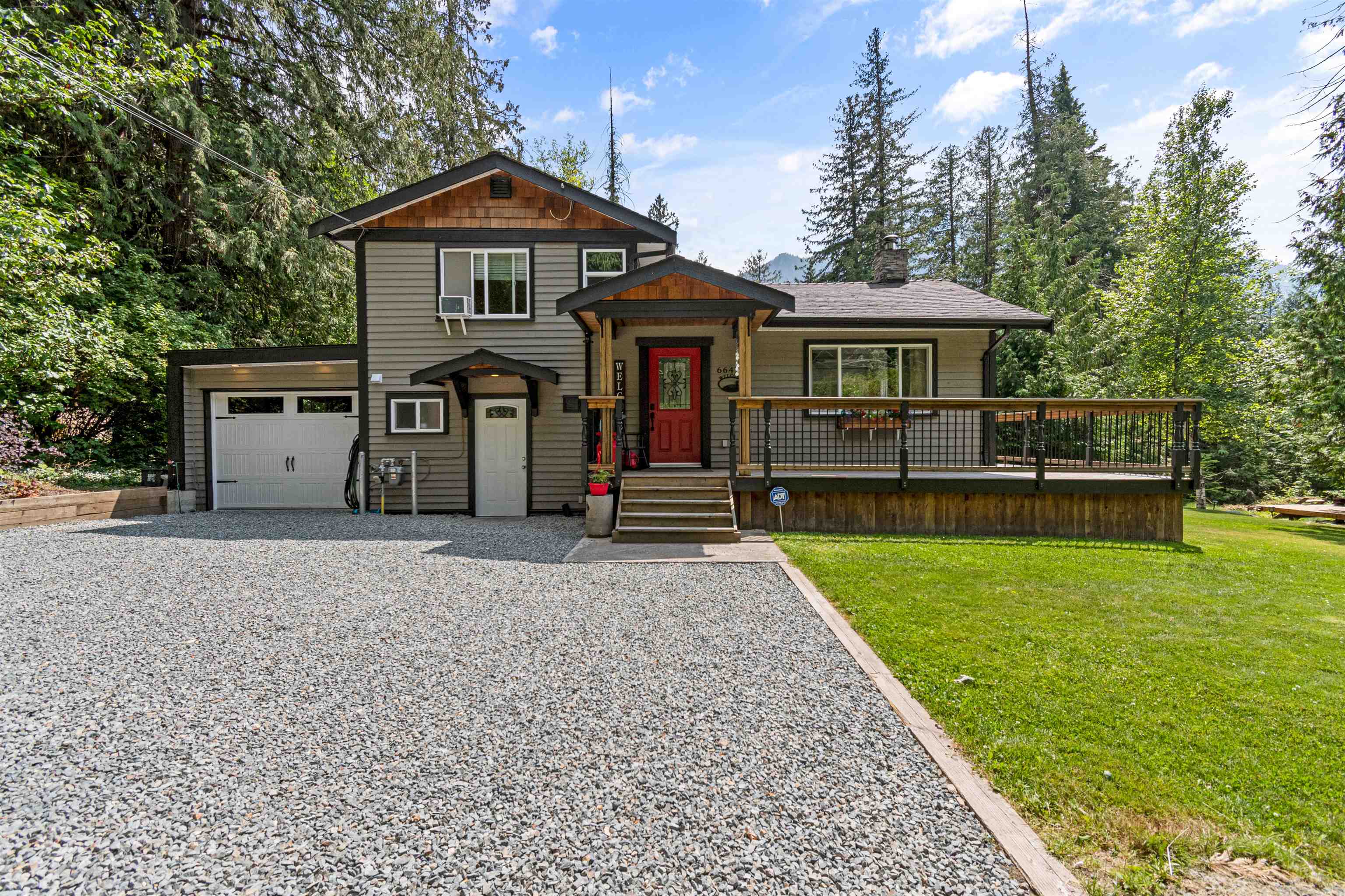 66476 Johnson Road, Hope, BC, V0X 1L1