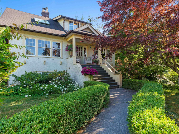 4278 W 12th Avenue, Vancouver, BC, V6R 2P7