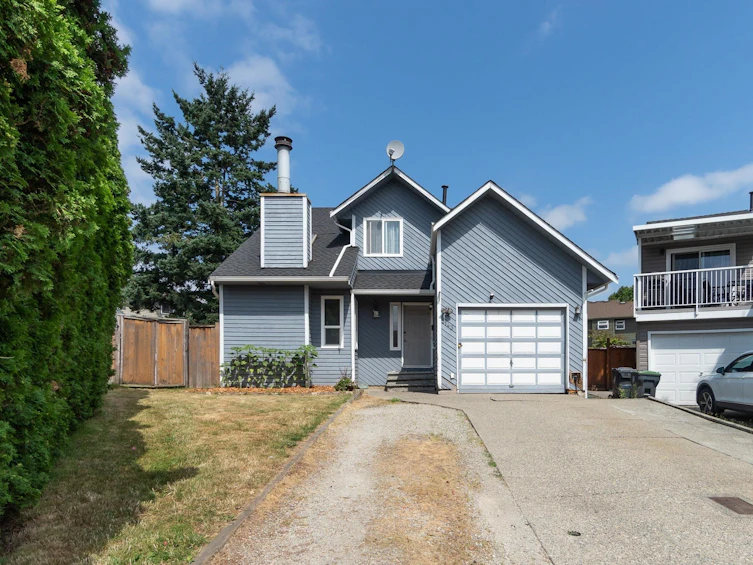 2143 Winston Court, Langley, BC, V2Y 1H5