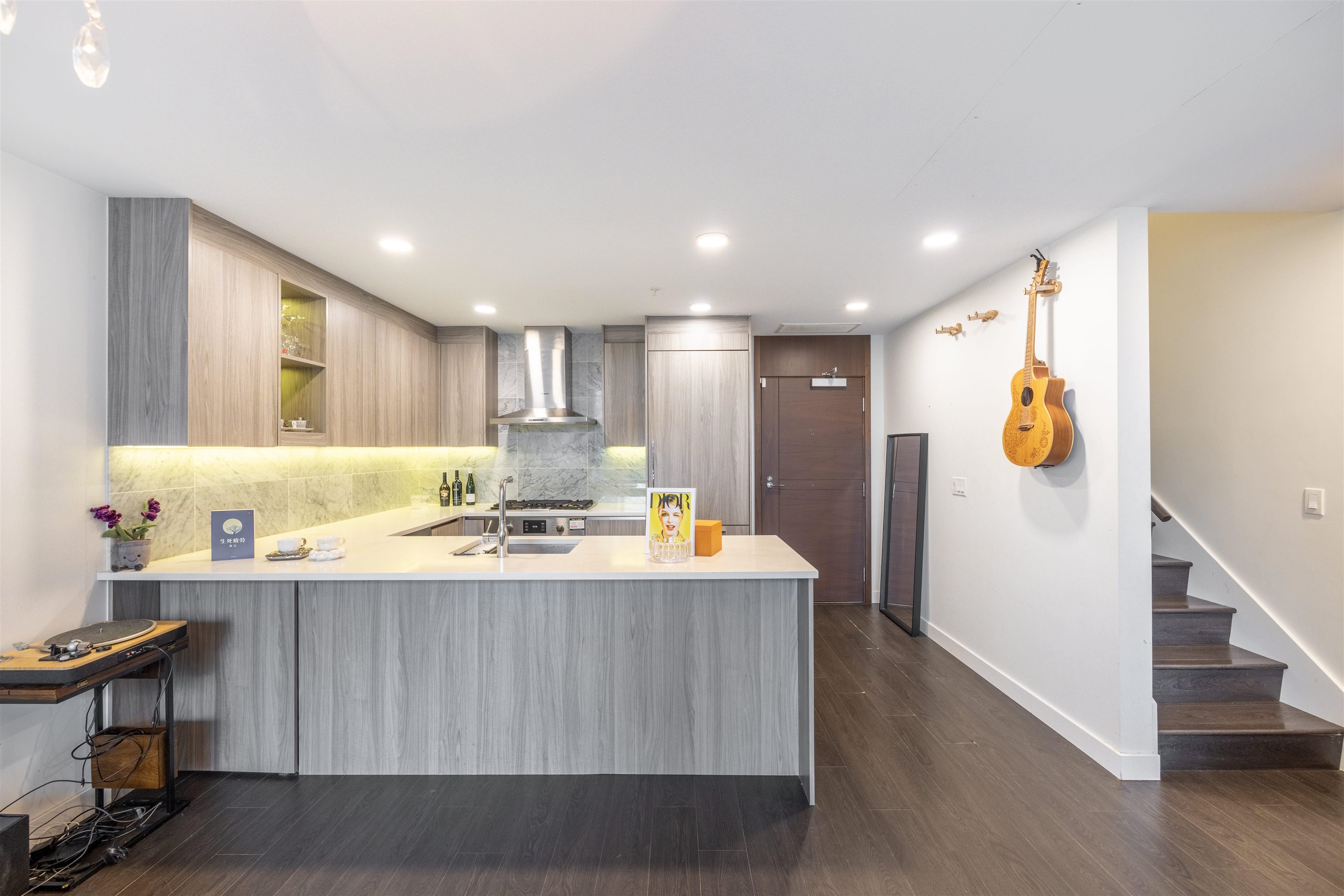 202-3300 Ketcheson Road, Richmond, BC, V6X 0S5