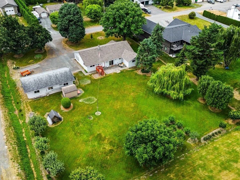 42675 Janzen Road, Chilliwack BC V2R 4K4