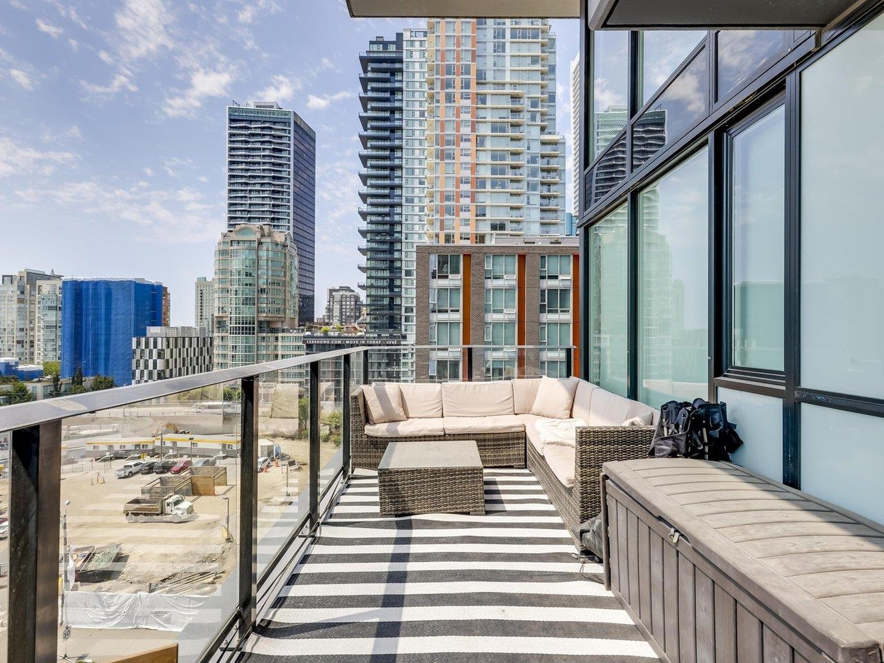 912-1325 Rolston Street, Vancouver, BC, V6B 0M2