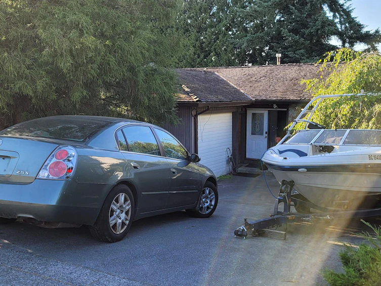14119 78 Avenue, Surrey, BC, V3W 6J5