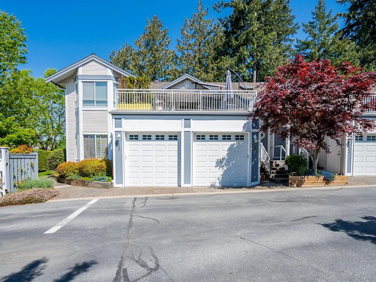 201-9072 Fleetwood Way, Surrey, BC, V3R 0M6
