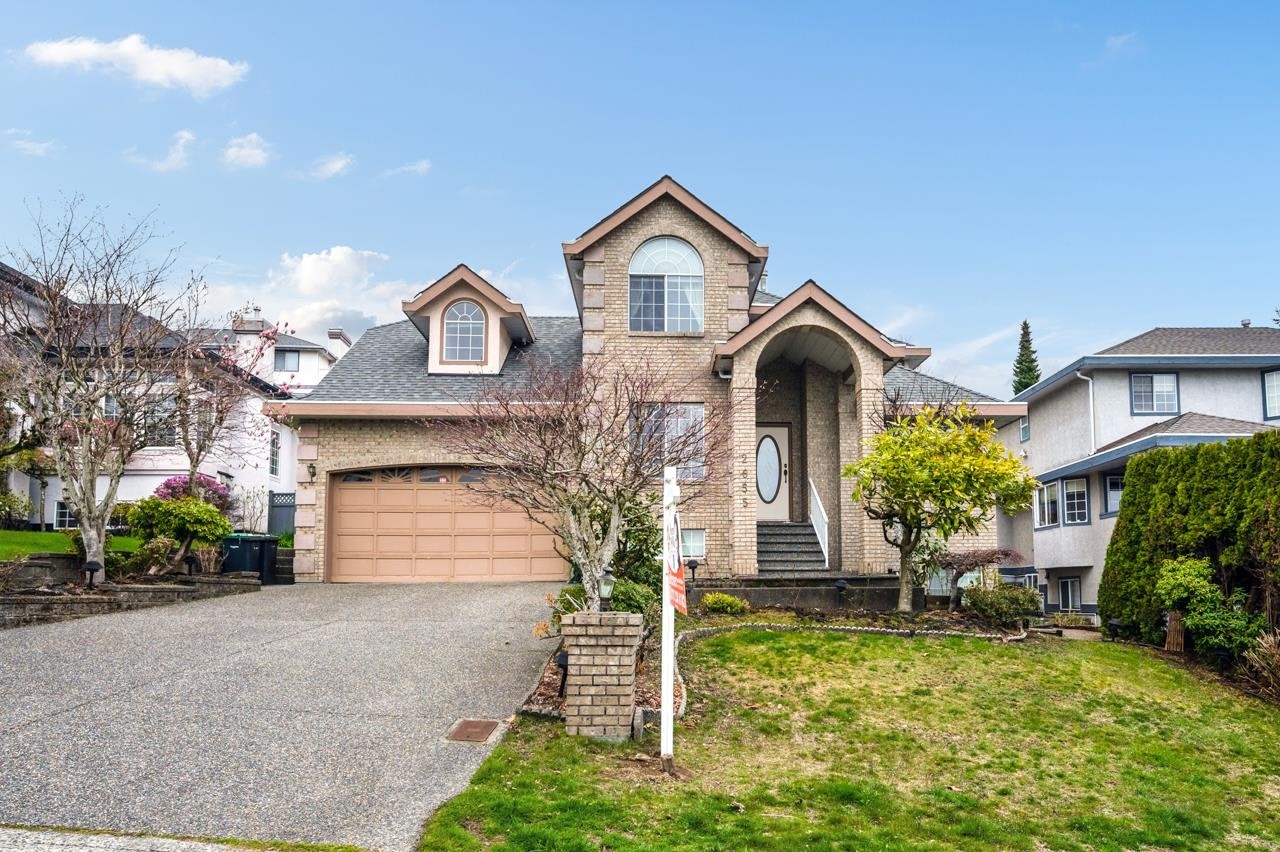 2655 Sandstone Crescent, Coquitlam, BC, V3E 2T8
