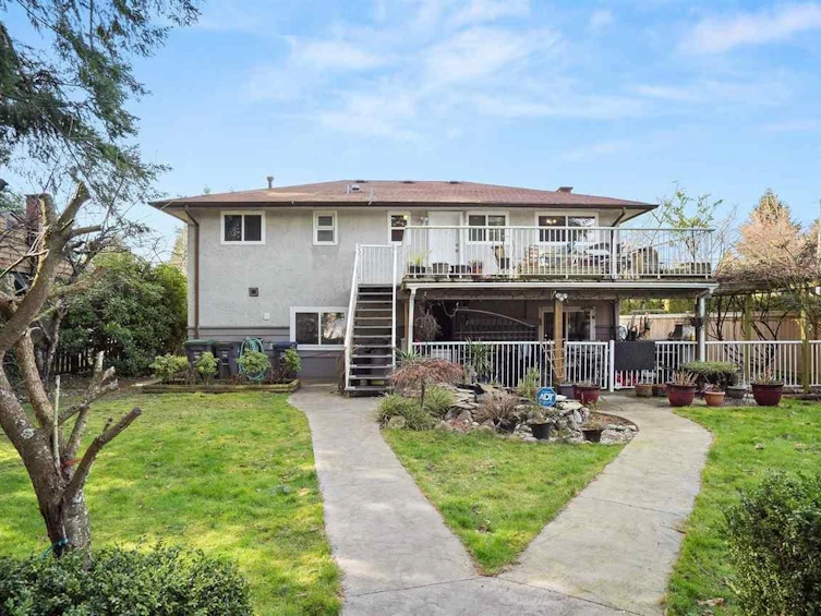 6144 120 Street, Delta, BC, V3X 1Y8